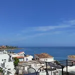 Apartmán Casa Cachita 2-confortable Estudio A Pie De Playa Estepona