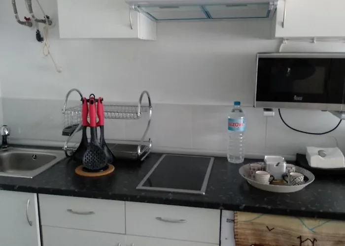 Casa Cachita 2-confortable Estudio A Pie De Playa Estepona