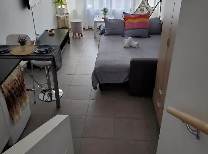 Casa Cachita 2-confortable Estudio A Pie De Playa * Estepona