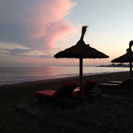 Casa Cachita 2-confortable Estudio A Pie De Playa * Estepona