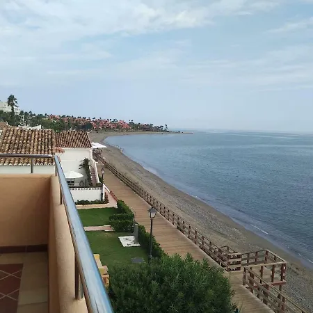 Casa Cachita 2-confortable Estudio A Pie De Playa Эстепона